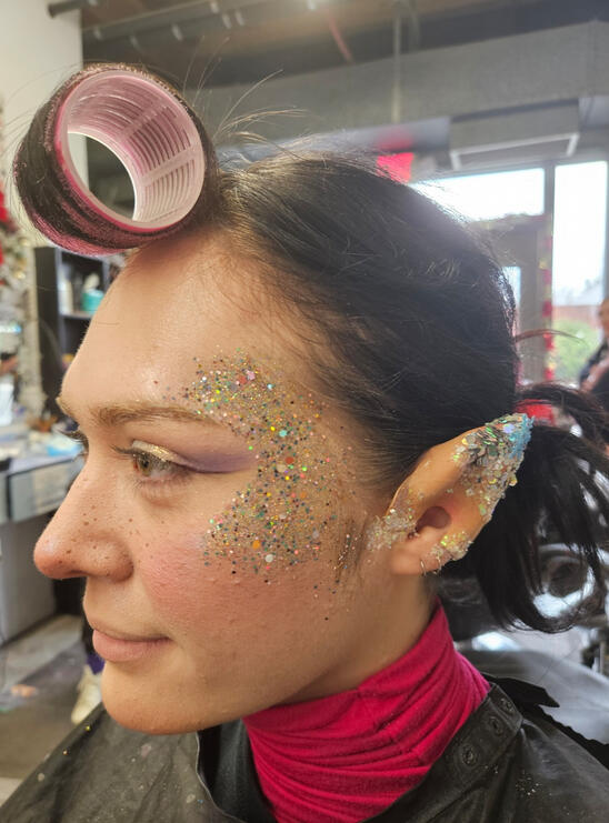 Performer Elf